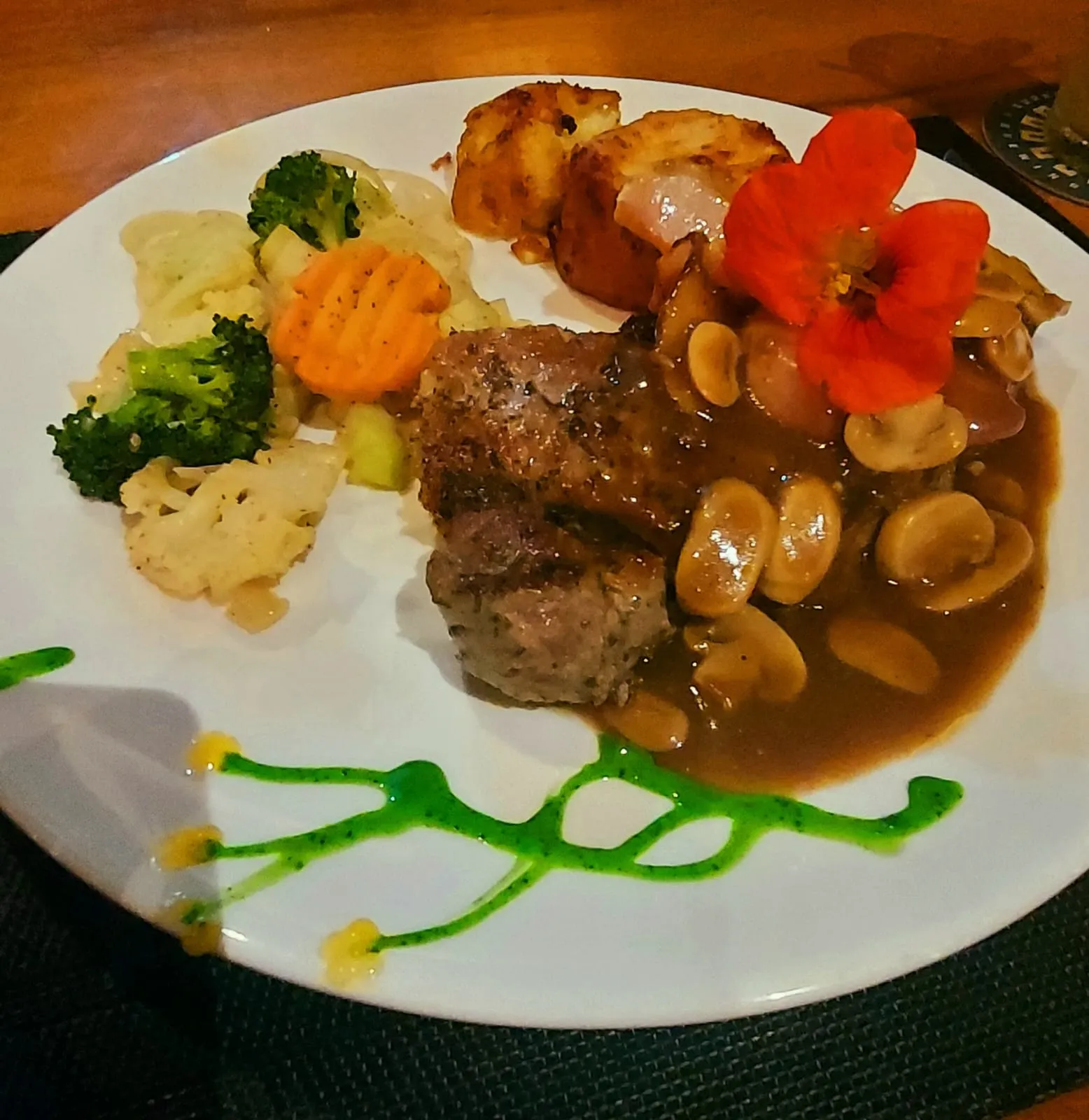 Unforgettable culinary experience with Arenal Volcano view